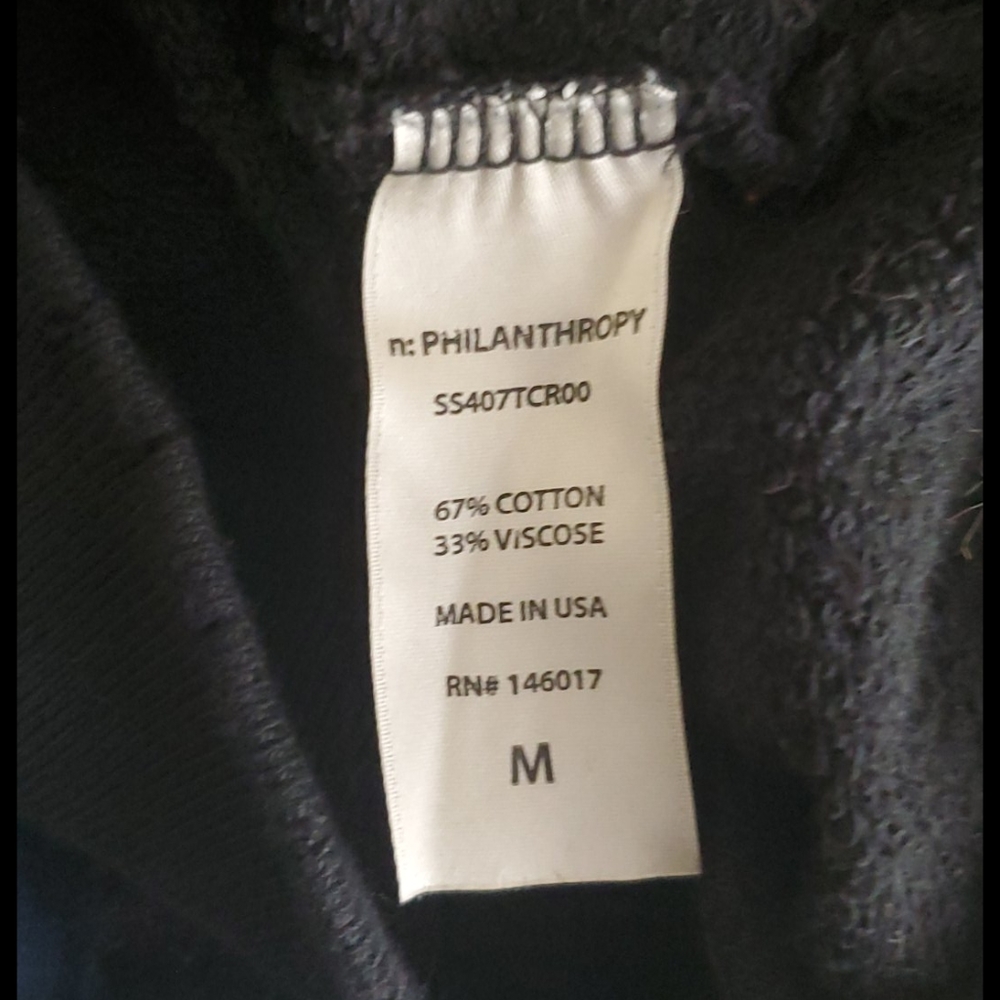 n: PHILANTHROPY black sweater - Picture 6 of 6